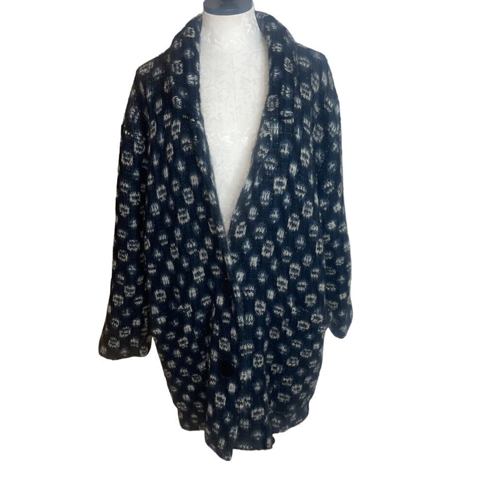 Biba Vintage Womens Sweater Coat Size 40 Blue Lizard Print Pockets Long Sleeve